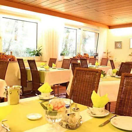 Am Springhorstsee Отель 3*